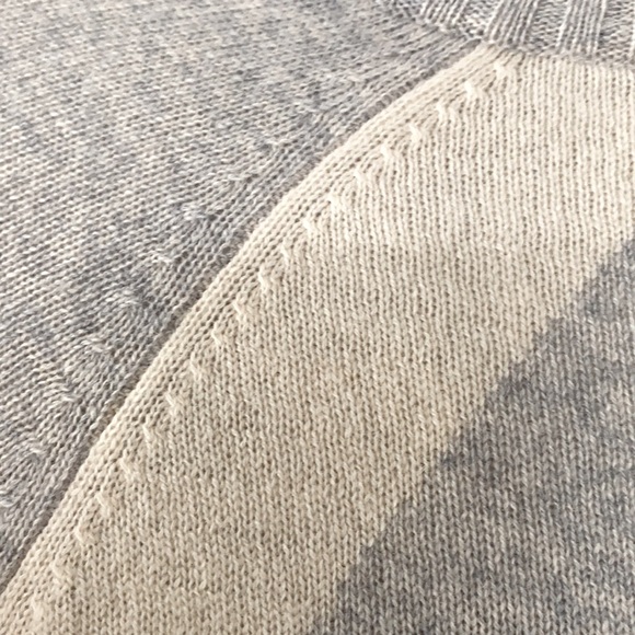 100% Cashmere Minnie Rose zip up sweater/jacket . Like new condition - Picture 9 of 10